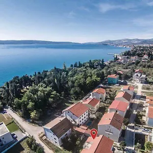 apartmani-ivana.splithotels.org/